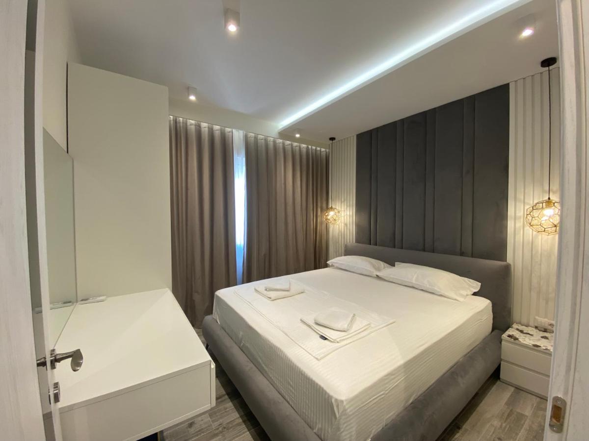 Luxury Seaview Vlora Flat Free Parking Apartment Exterior photo
