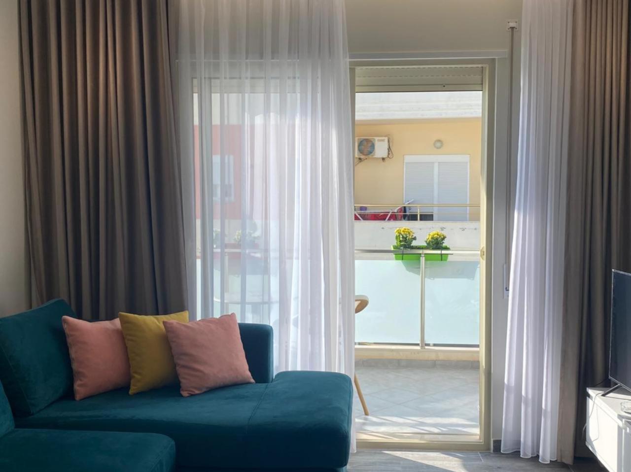 Luxury Seaview Vlora Flat Free Parking Apartment Room photo