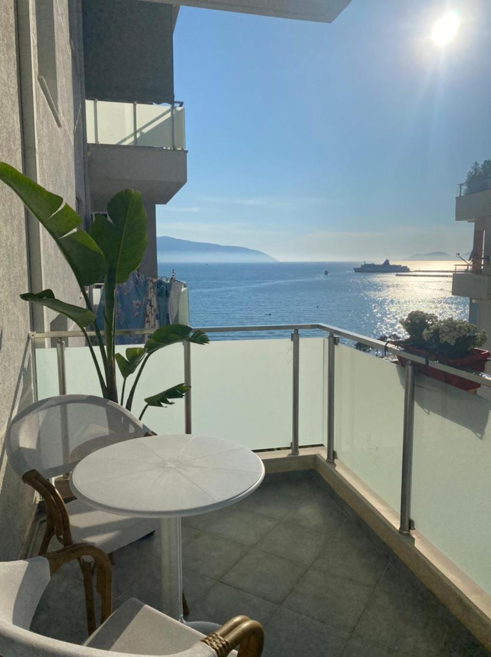 Luxury Seaview Vlora Flat Free Parking Apartment Room photo